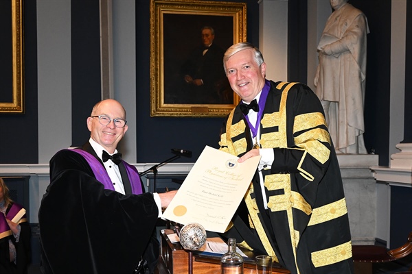 Faculty of Public Health Medicine celebrates achievements of its community at special ceremony